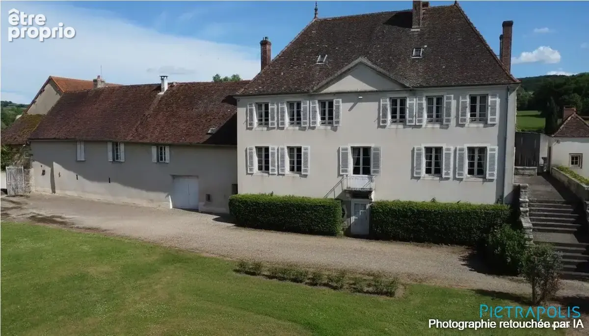 Maison à MERCUREY