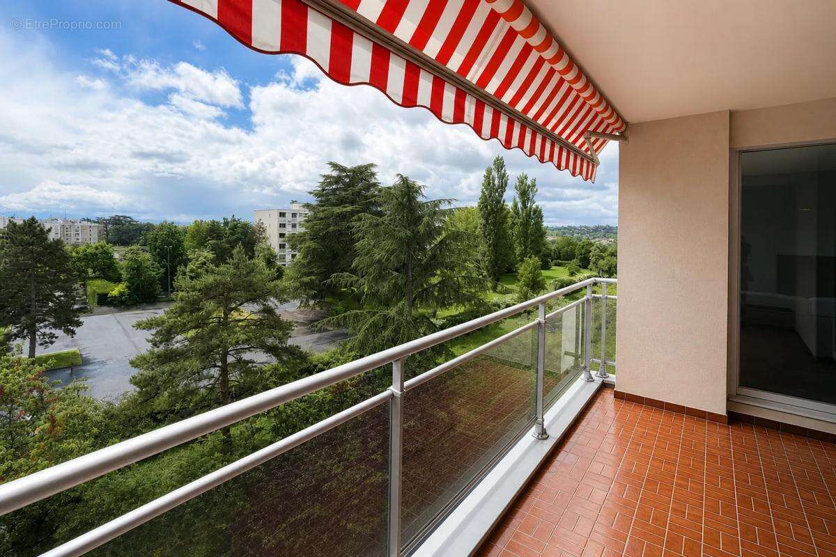 Appartement à CALUIRE-ET-CUIRE