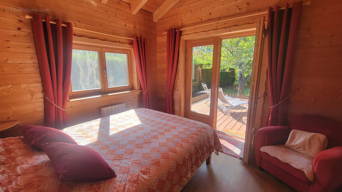 Maison à SAINT-SAUVEUR-LES-BRAY