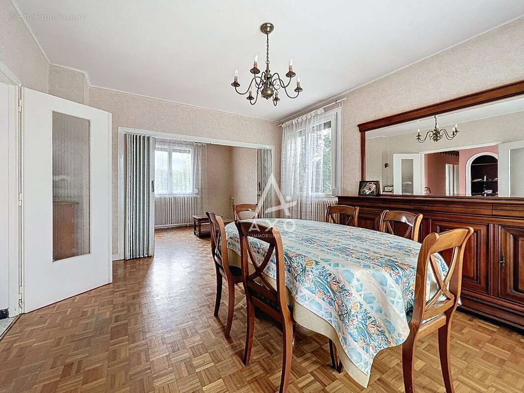 Maison à DAMPARIS