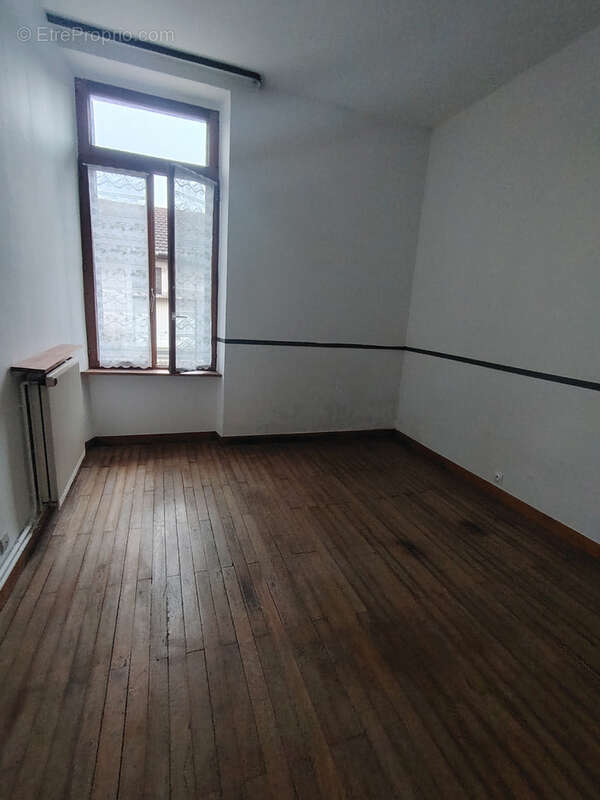 Maison à LEROUVILLE