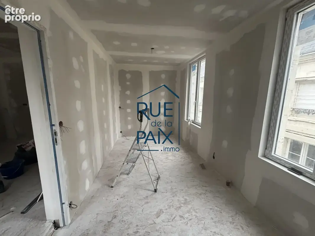 Appartement 215 m² à vendre à Chatellerault (86100) - photo 5
