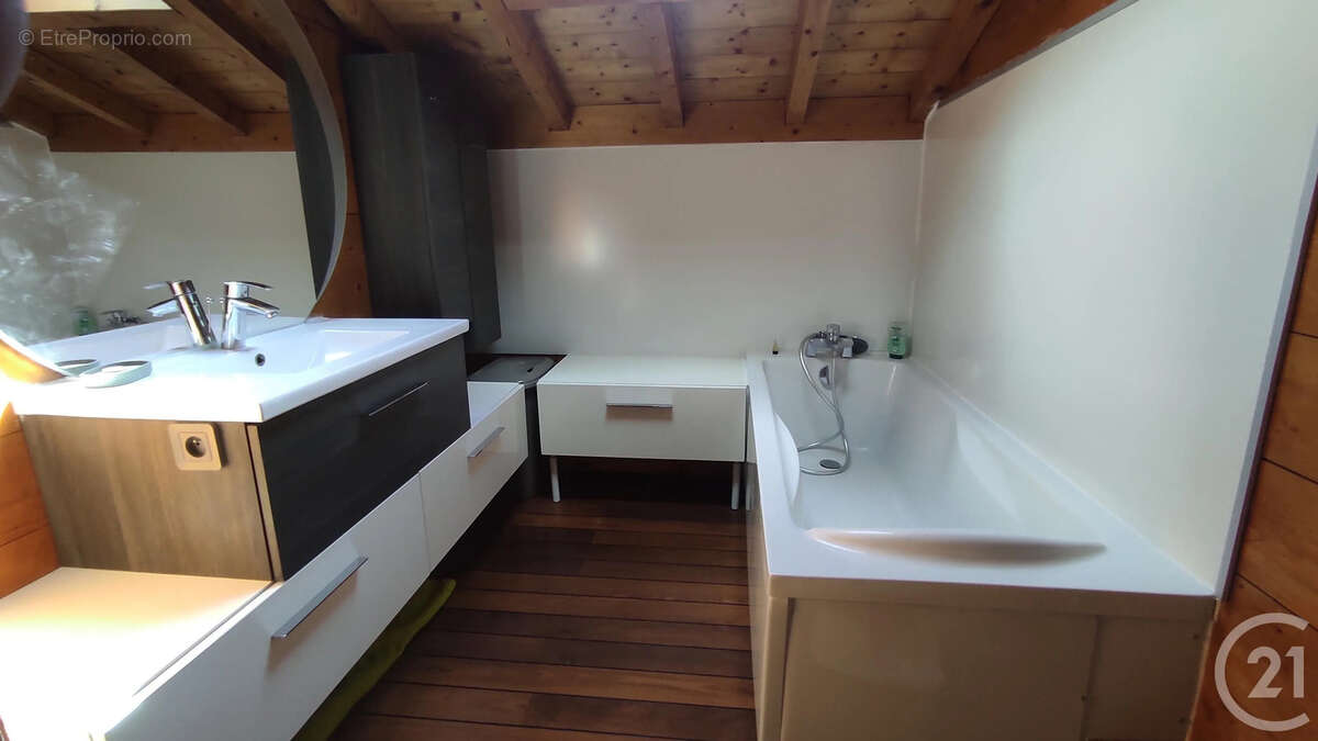 Maison à BOURG-SAINT-MAURICE