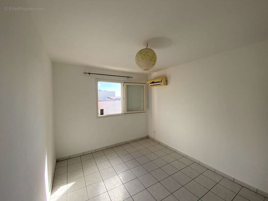 Appartement à SAINT-DENIS