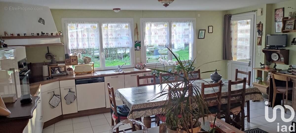 Photo 1 - Maison à MAISONS