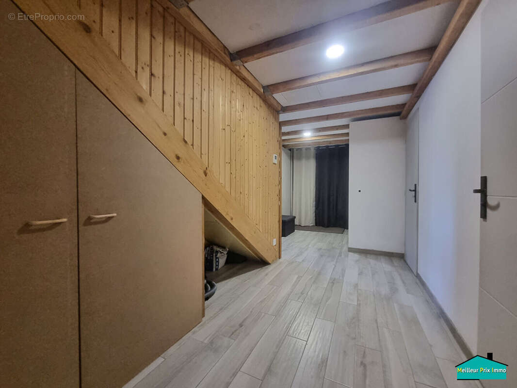 Maison à FROIDFOND