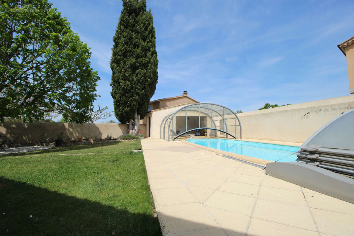 Maison à VAISON-LA-ROMAINE
