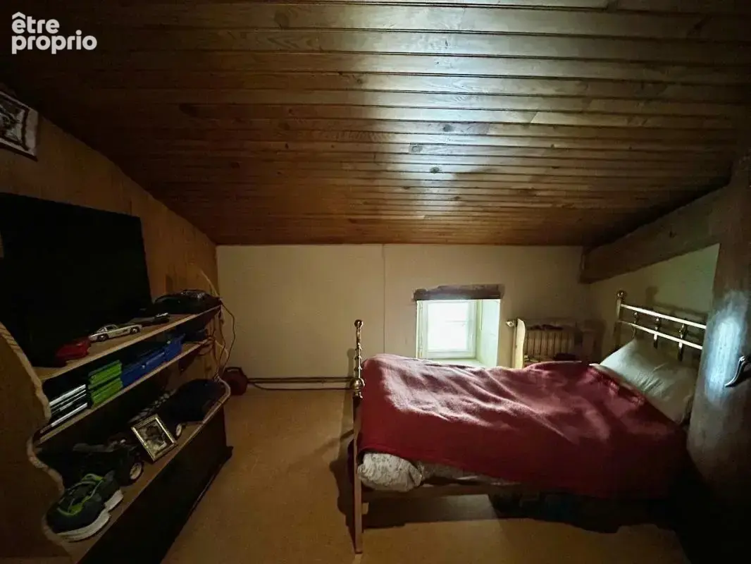 Maison individuelle de 4 chambres avec grange et terrain de - photo 12