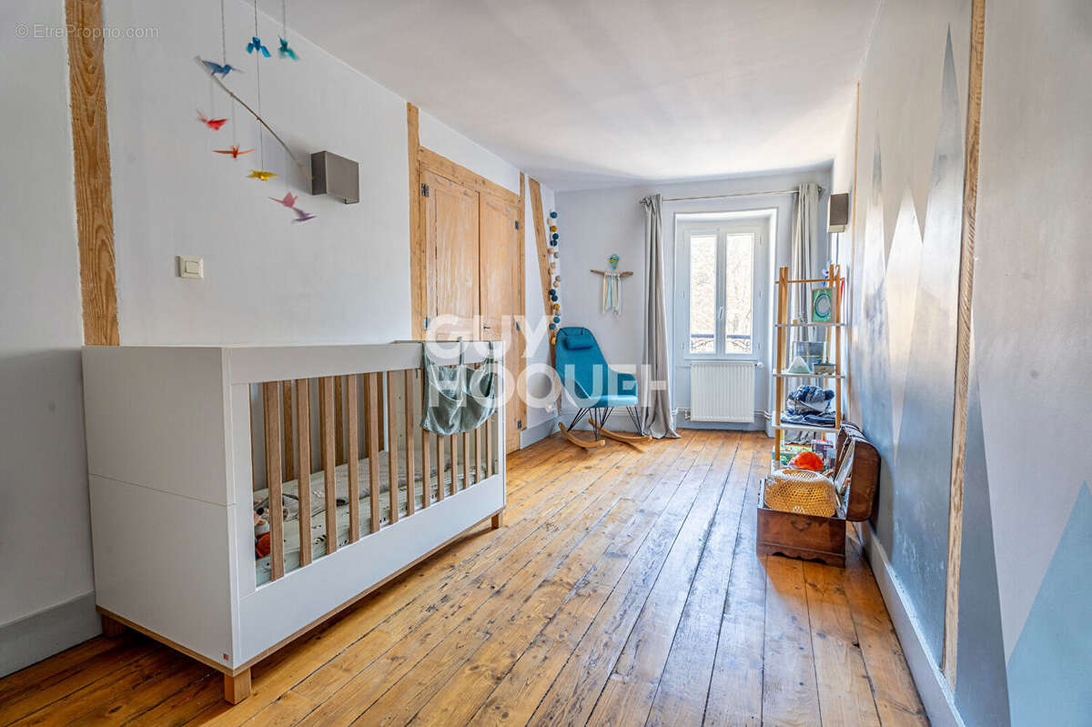 Appartement à AIX-LES-BAINS