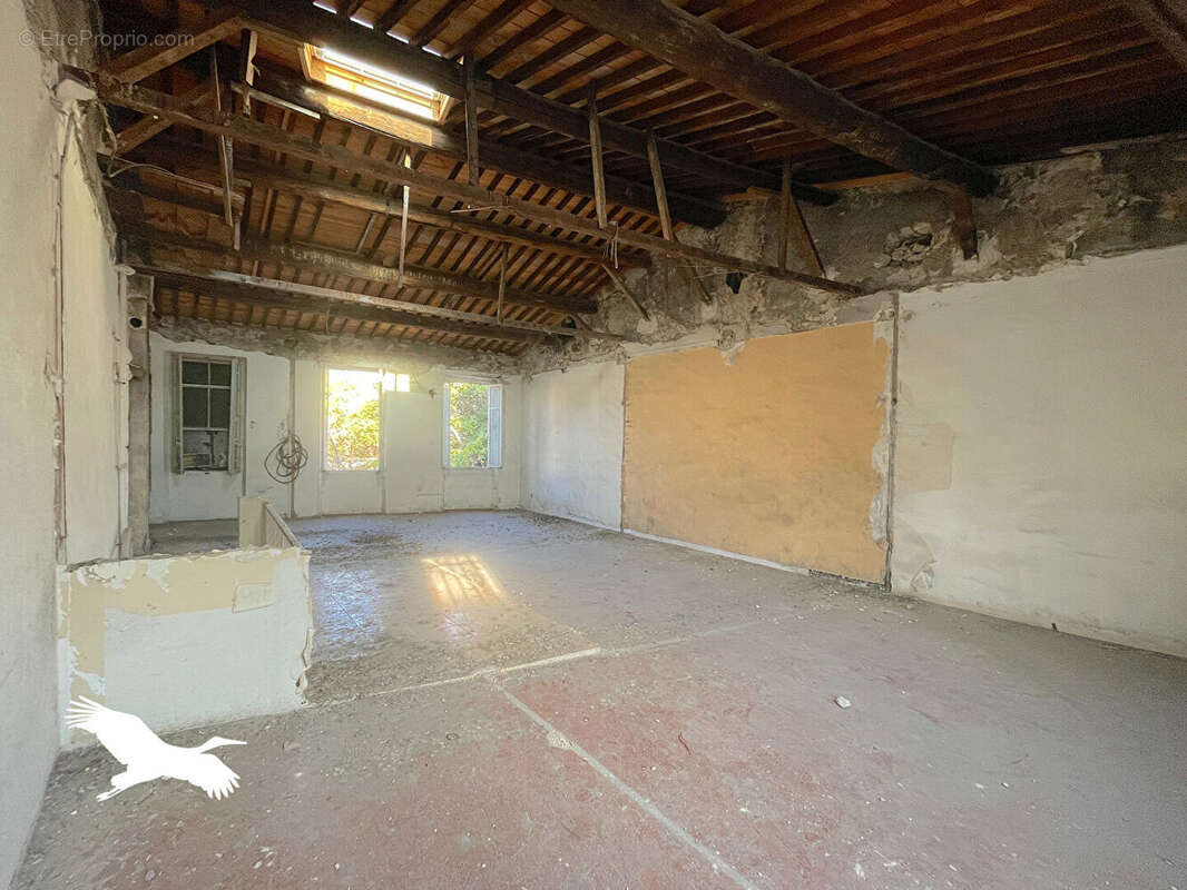 Appartement à MARSEILLE-10E