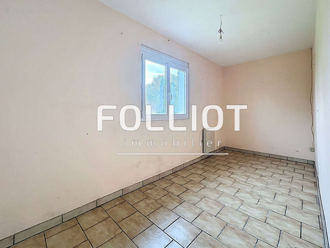 Maison à NOYERS-BOCAGE