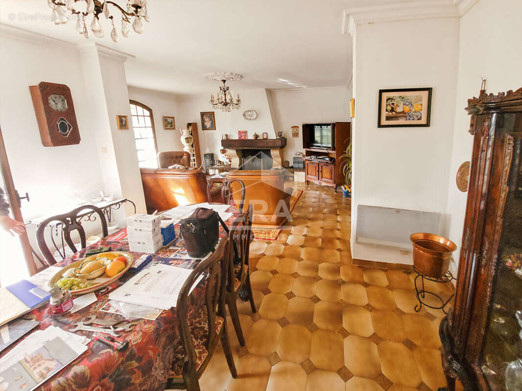 Maison à SALON-DE-PROVENCE