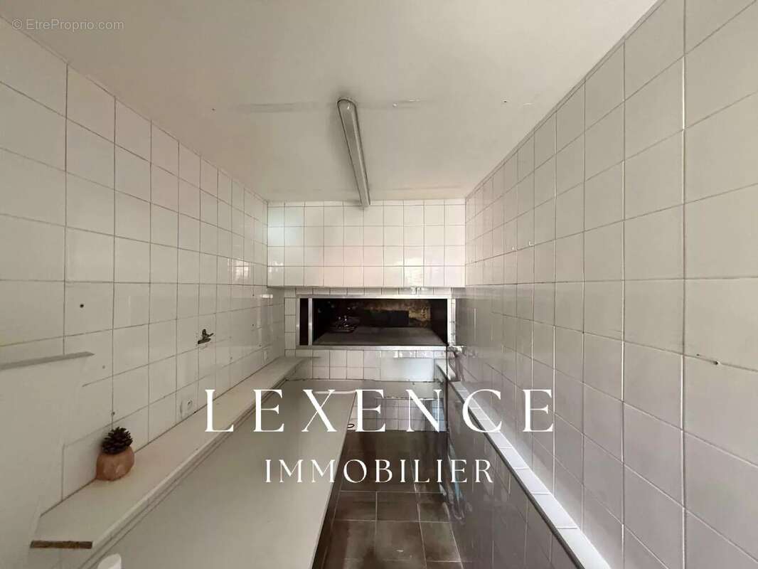 Appartement à POURRIERES