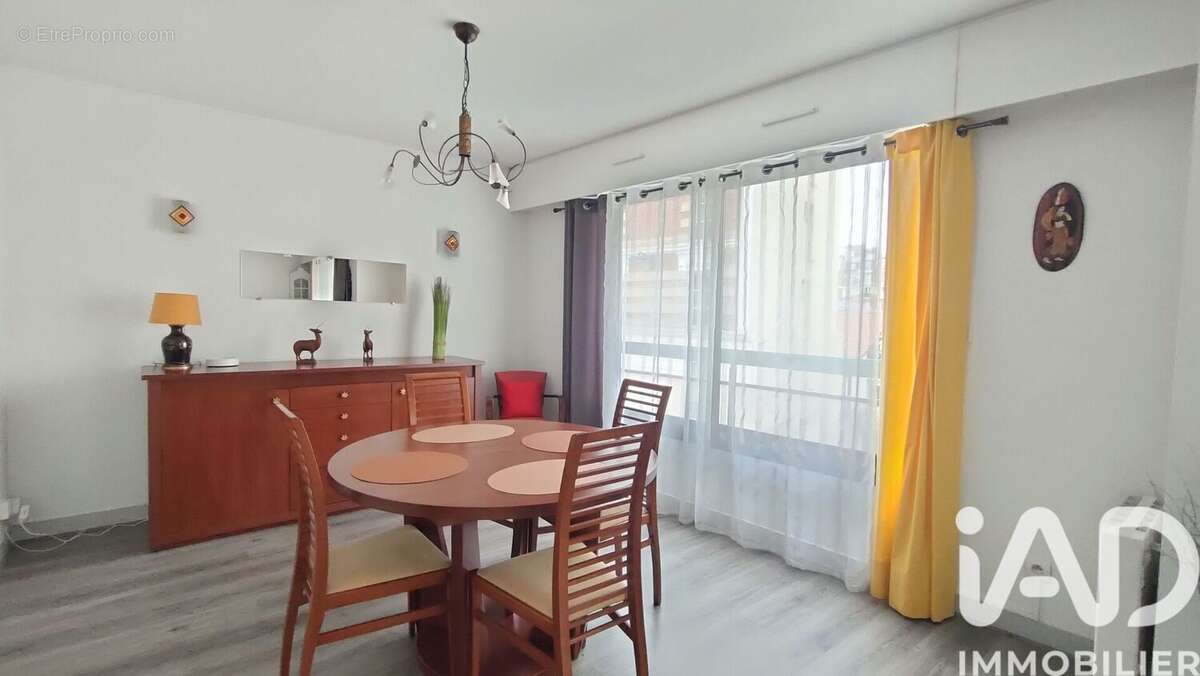 Photo 8 - Appartement à PARIS-20E