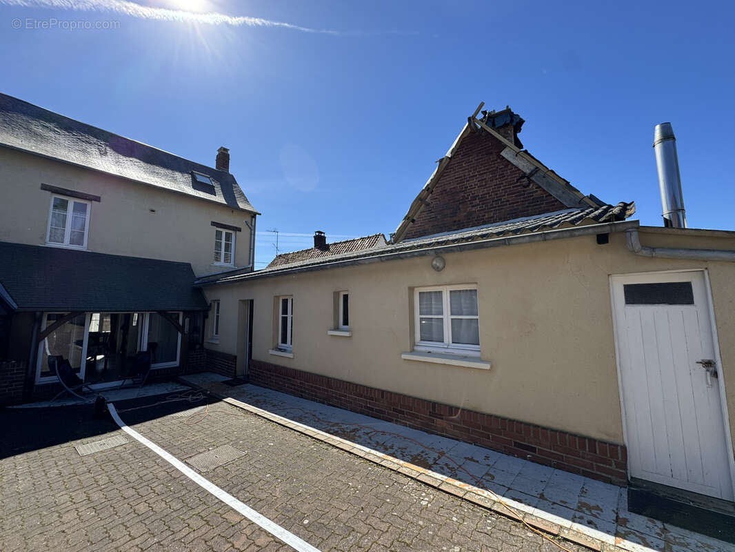 Maison à ACHEUX-EN-VIMEU
