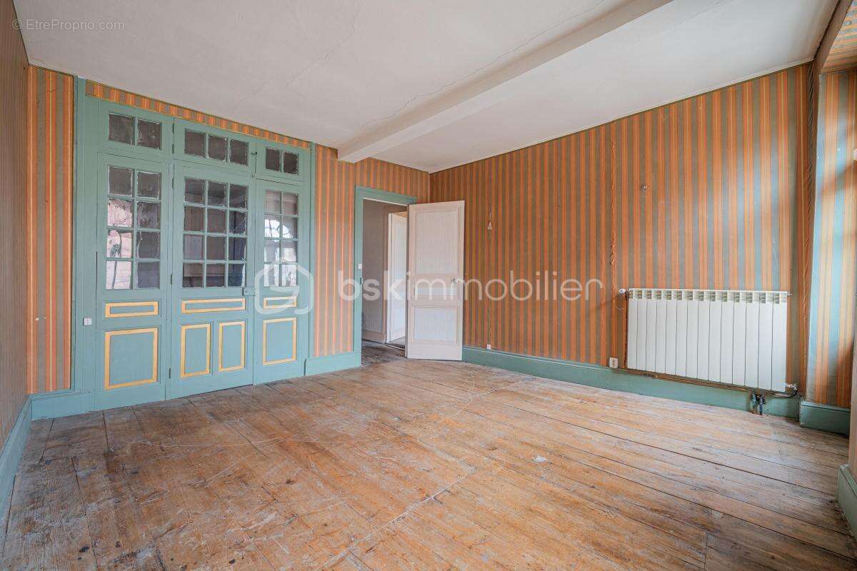 Appartement à SAINT-GENIX-SUR-GUIERS