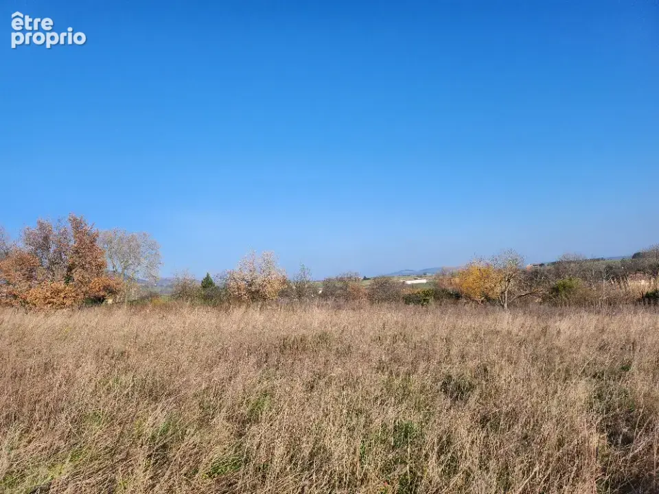 Terrain à VERIN
