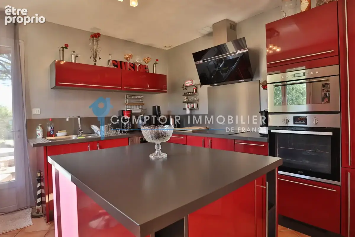 Dept 84 - MAUBEC - Maison de 122 m2 avec piscine et 2 garages sur un terrain de 1 234 m2 - photo 22