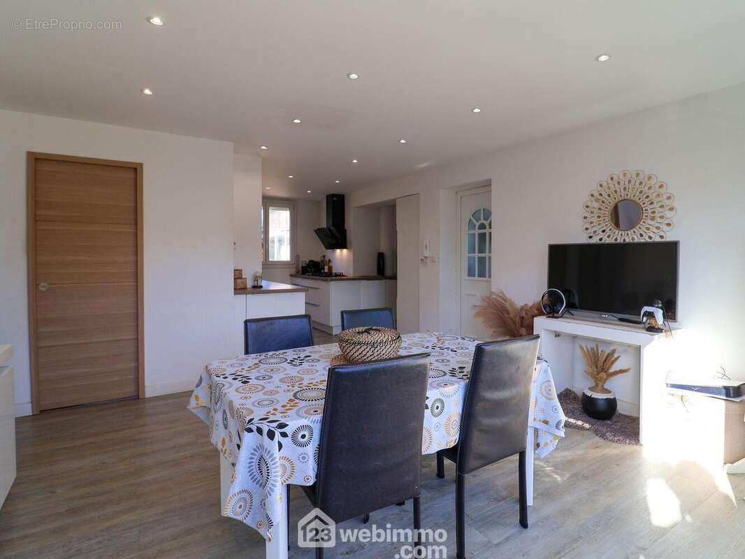 Appartement à MARSEILLE-9E
