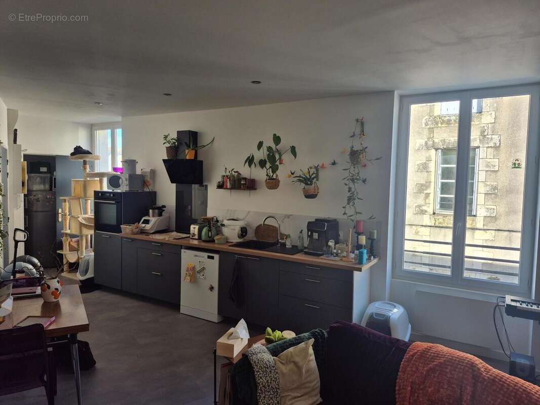 Photo 3 - Appartement à NEUVILLE-DE-POITOU