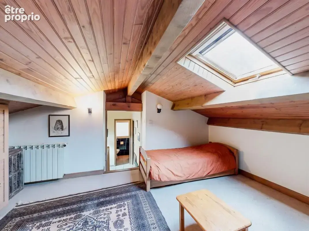 Maison T7 avec piscine et terrain - photo 10
