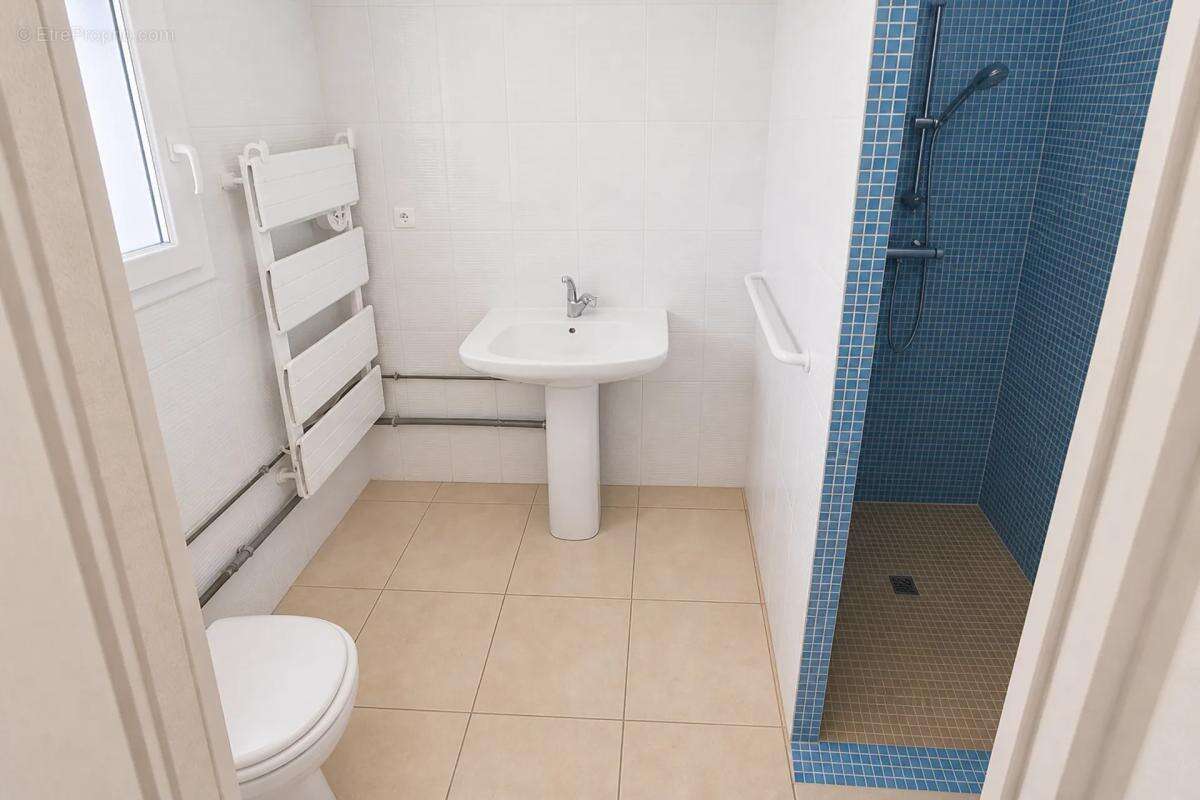 Maison de plain-pied avec fort potentiel - photo 12