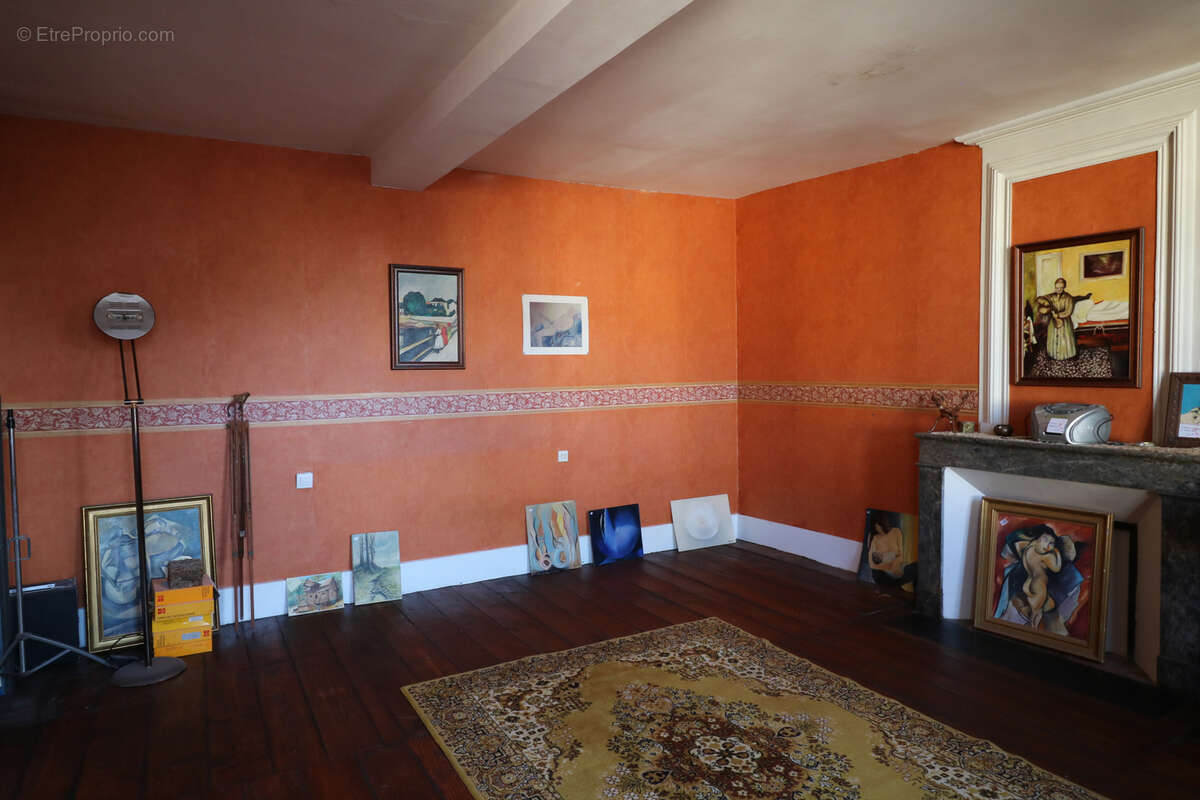 Maison à SAINT-PORCHAIRE