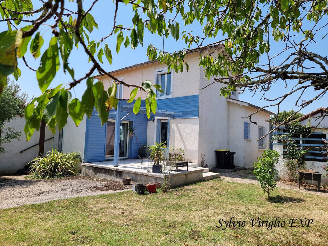 Maison à PRIGONRIEUX