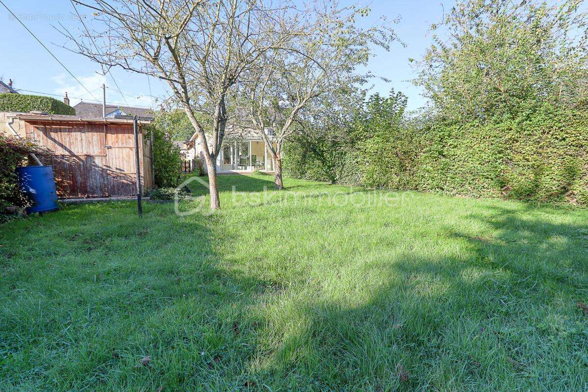 Maison à FEUQUIERES