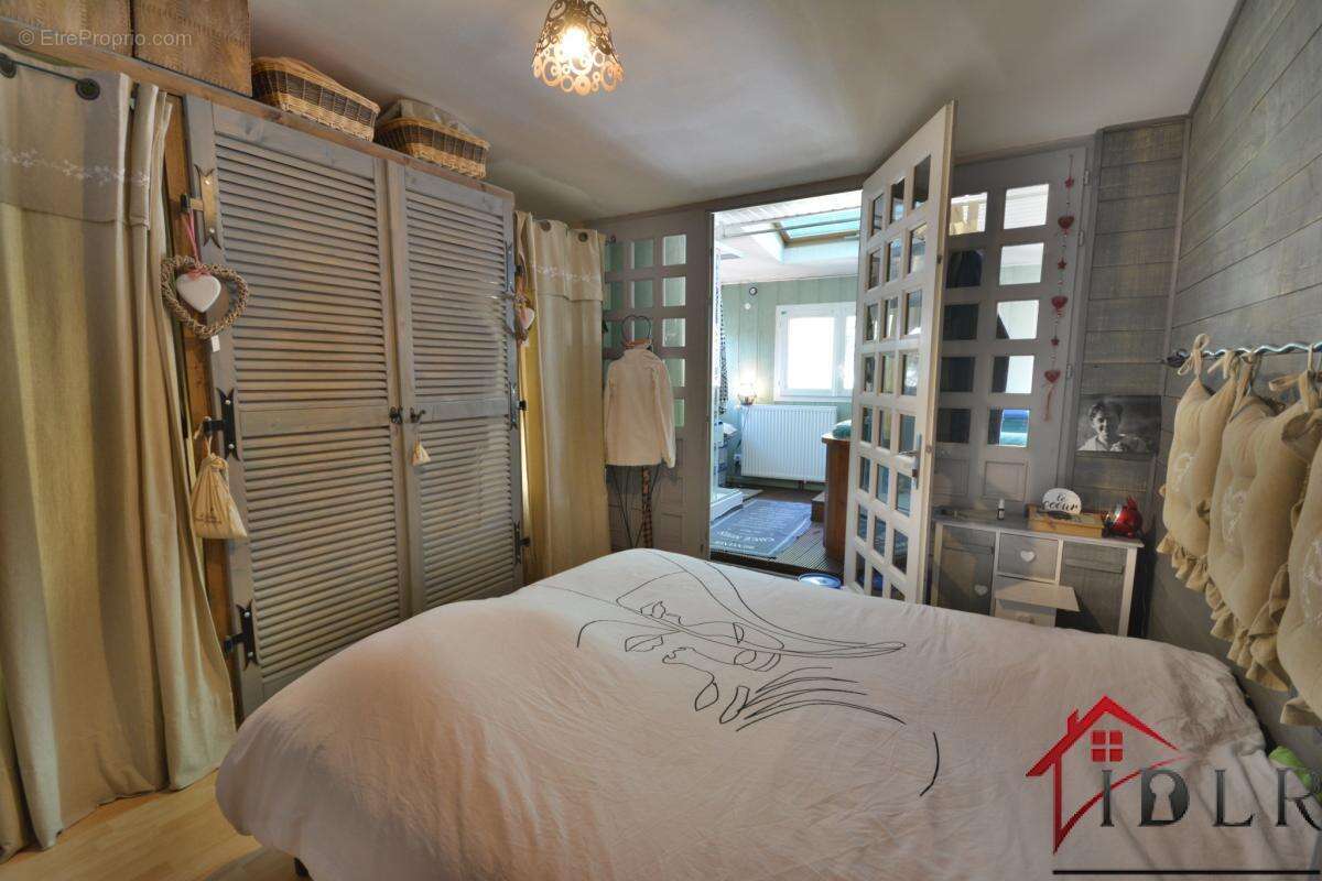 Commerce à BOURBONNE-LES-BAINS