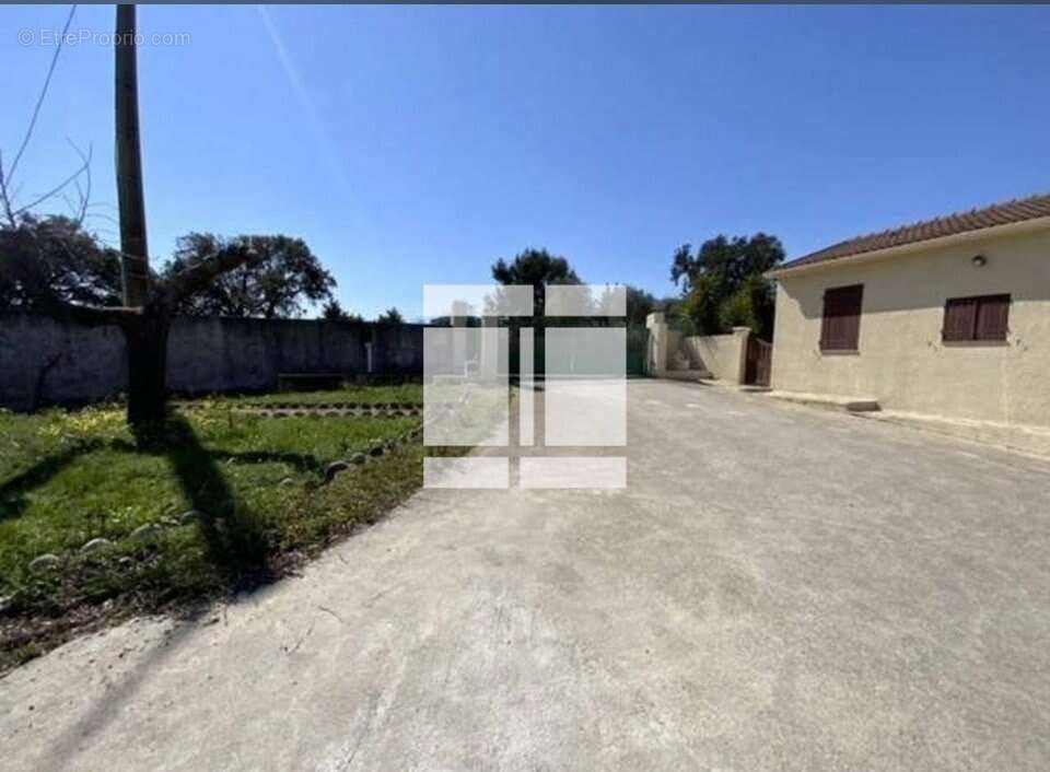 BIGUGLIA - Ficabruna T2 avec terrasse de 20m2 et parking - photo 9