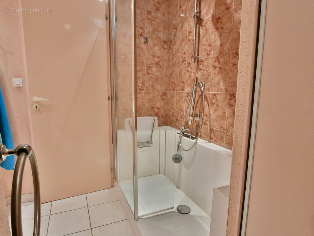 Maison à LA CHAPELLE-SAINT-LAURENT