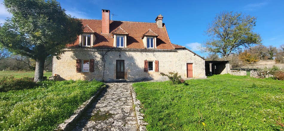 Maison à CANIAC-DU-CAUSSE
