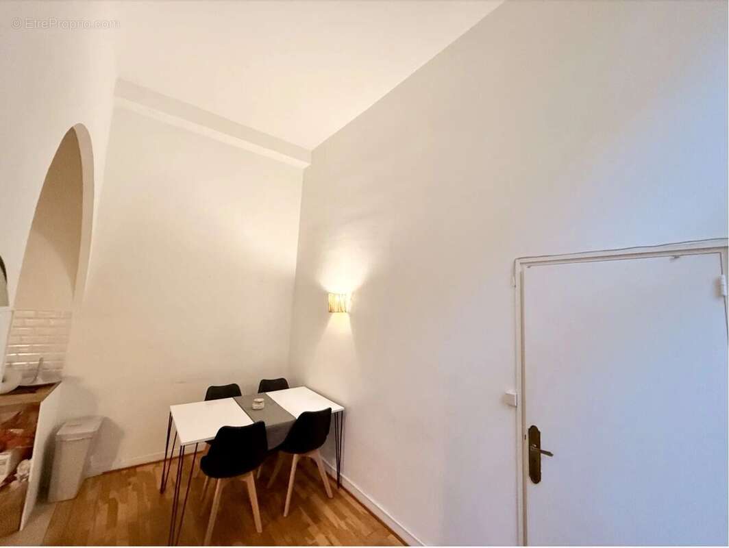 CAPITOLE, Superbe T1 bis duplex de 37 M² libre, Idéal premier achat ou investisseur! - photo 4