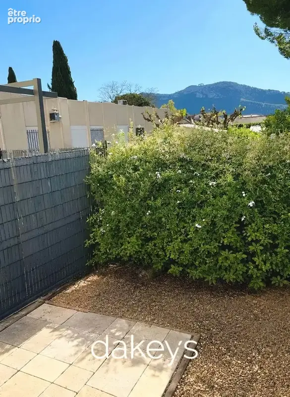 Photo Appartement à Le Castellet au prix de 125 000€