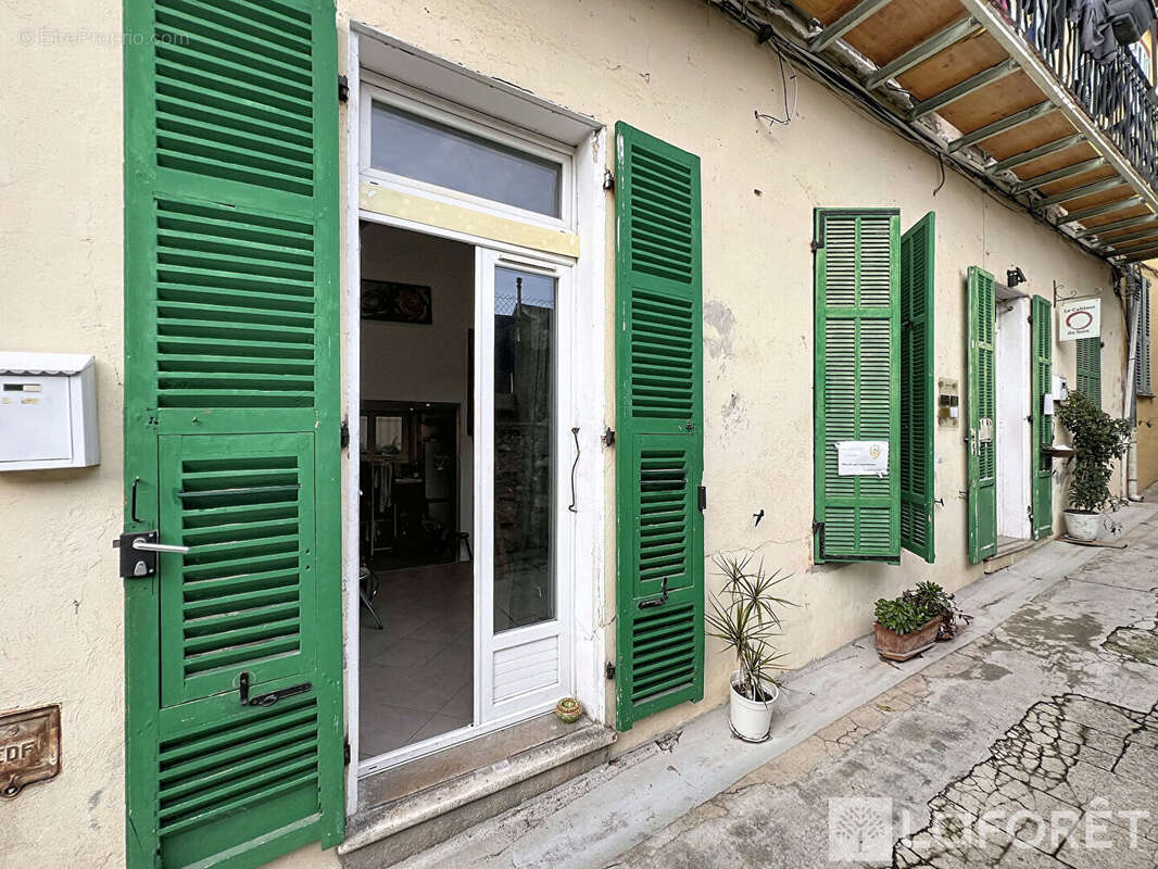 Appartement à MENTON