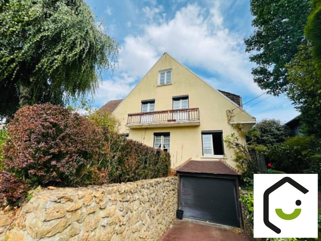 Photo 1 - Maison à SAINT-JUST-EN-CHAUSSEE