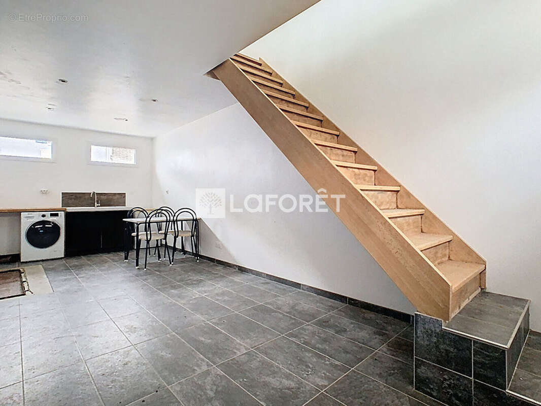 Maison à LE CHATELIER