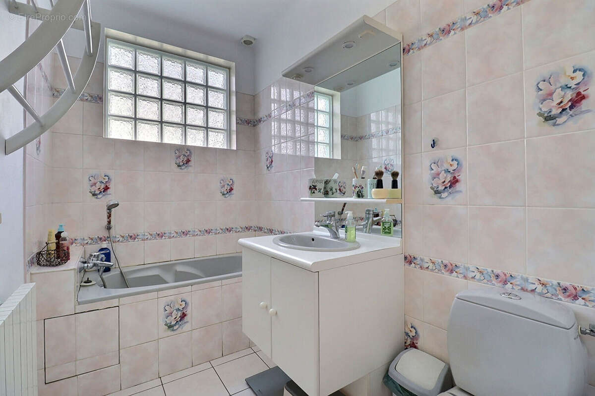 Maison à VITRY-SUR-SEINE