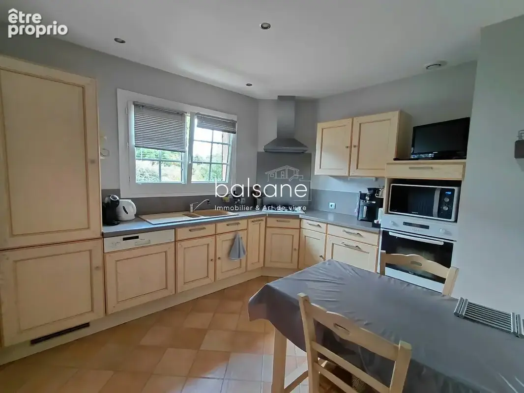 Maison 6 pièces 126 m² à vendre à Roncherolles-Sur-Le-Vivier (76160) - photo 3