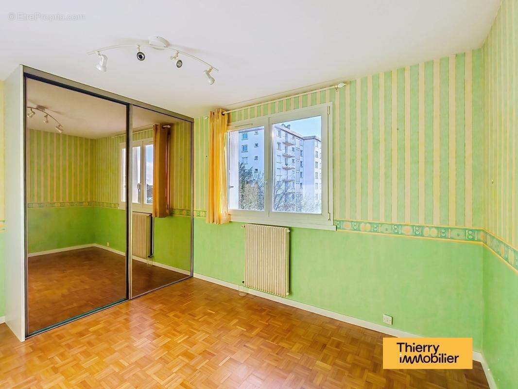 T5 lumineux avec balcon et parking - Résidence familiale calme - photo 16
