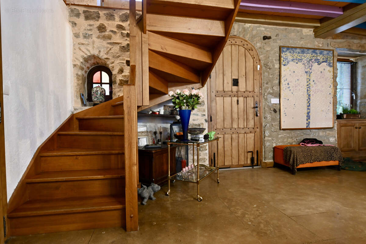 Maison à VEZELAY