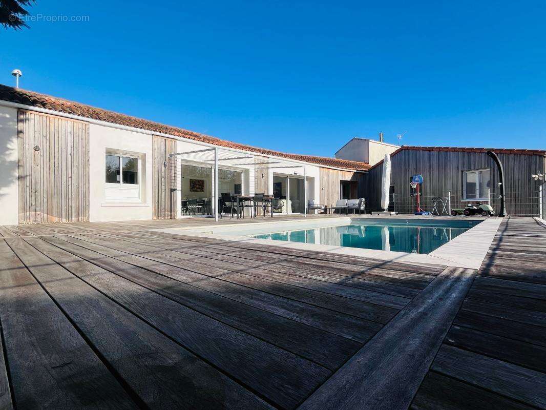 Maison à LA ROCHELLE