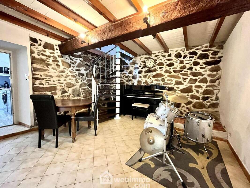 Maison 105 m² à Calenzana  - photo 26