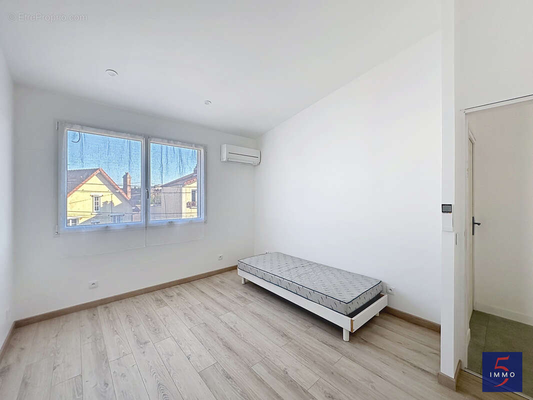 Maison à GOURNAY-SUR-MARNE