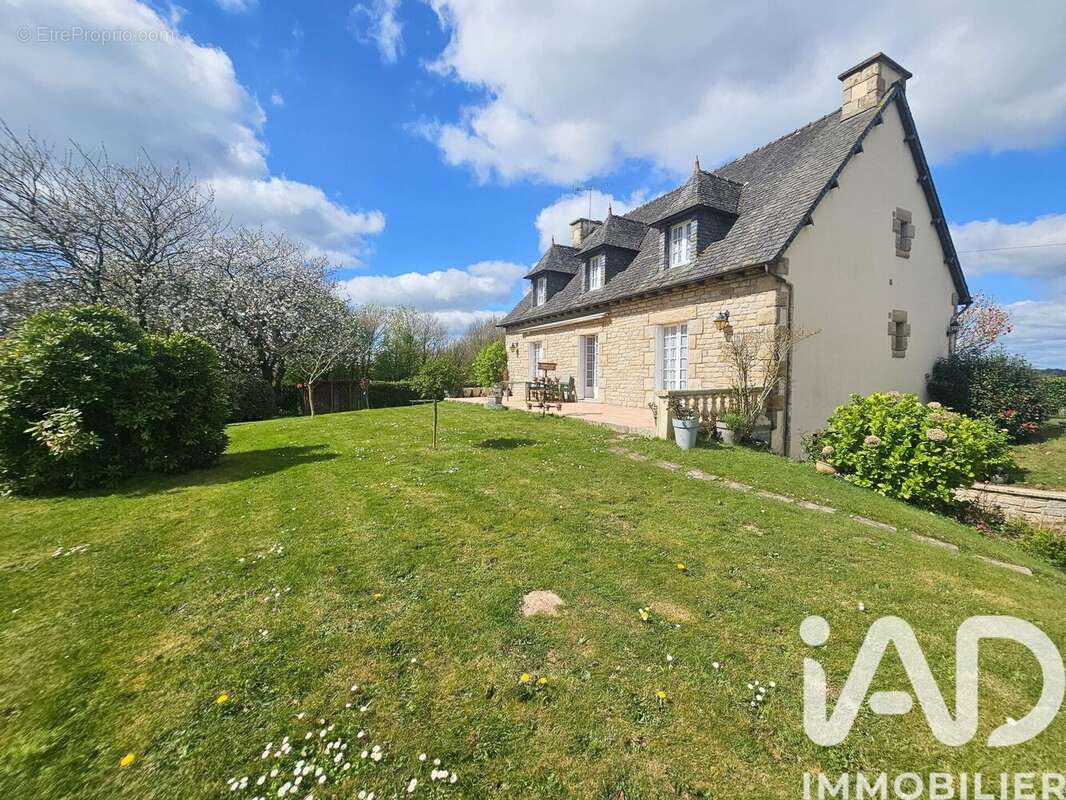Maison 158 m² à Merillac  - photo 6