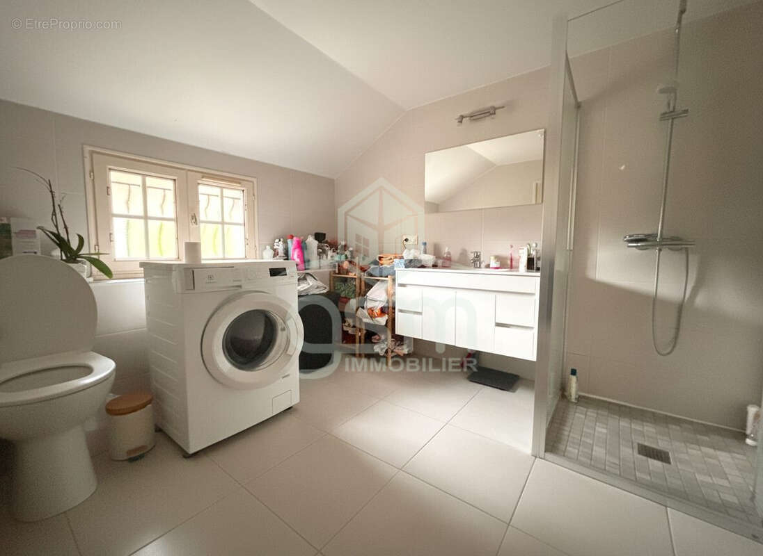 Maison à SAINT-EPAIN