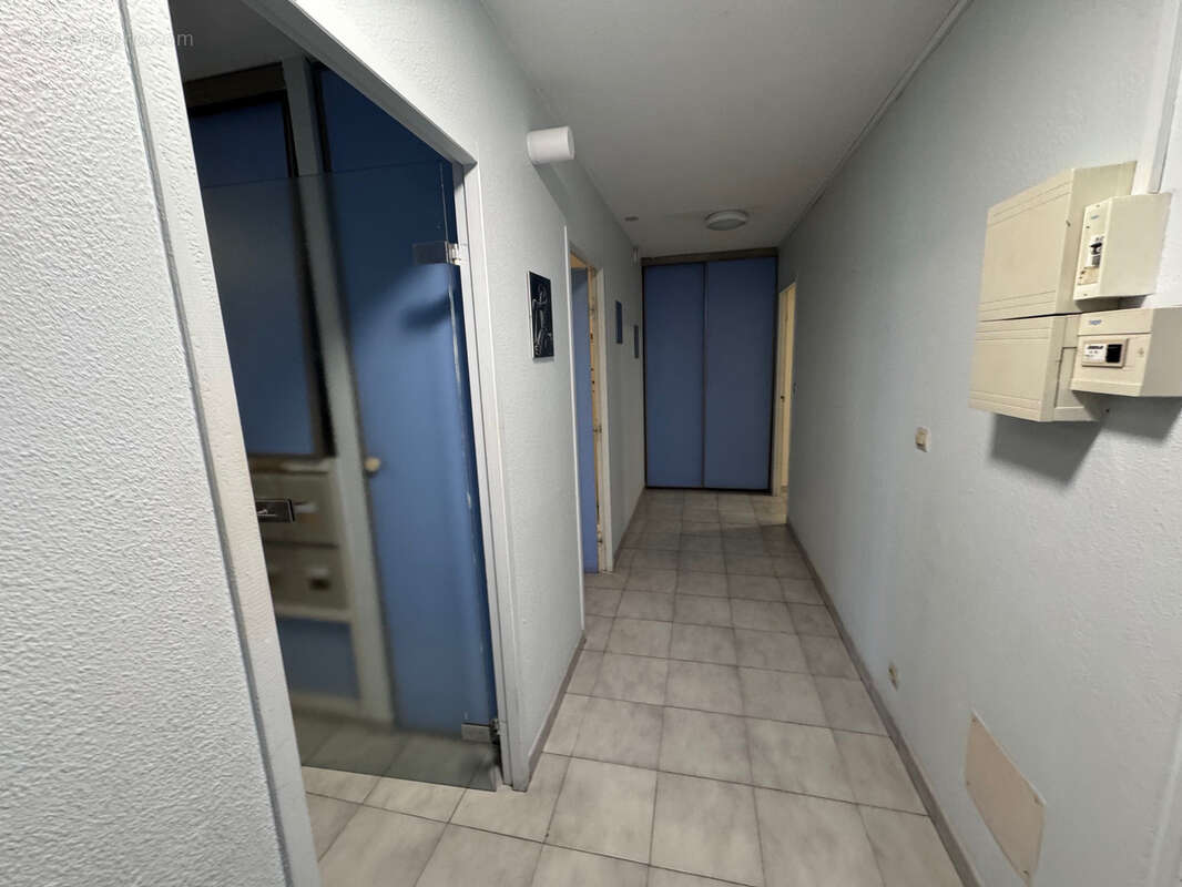 Appartement à MARSEILLE-9E