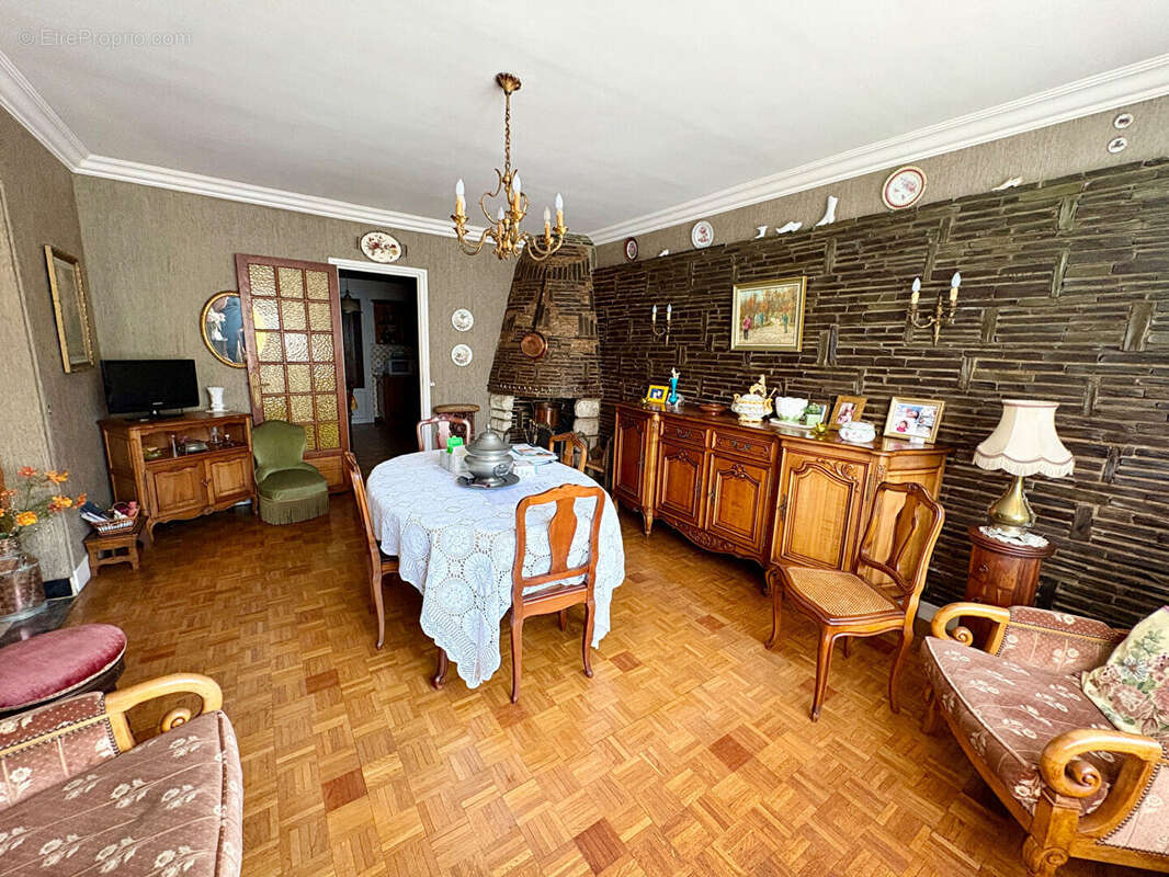 Maison Chatillon 7 pièce(s) 192.92 m2 - photo 2