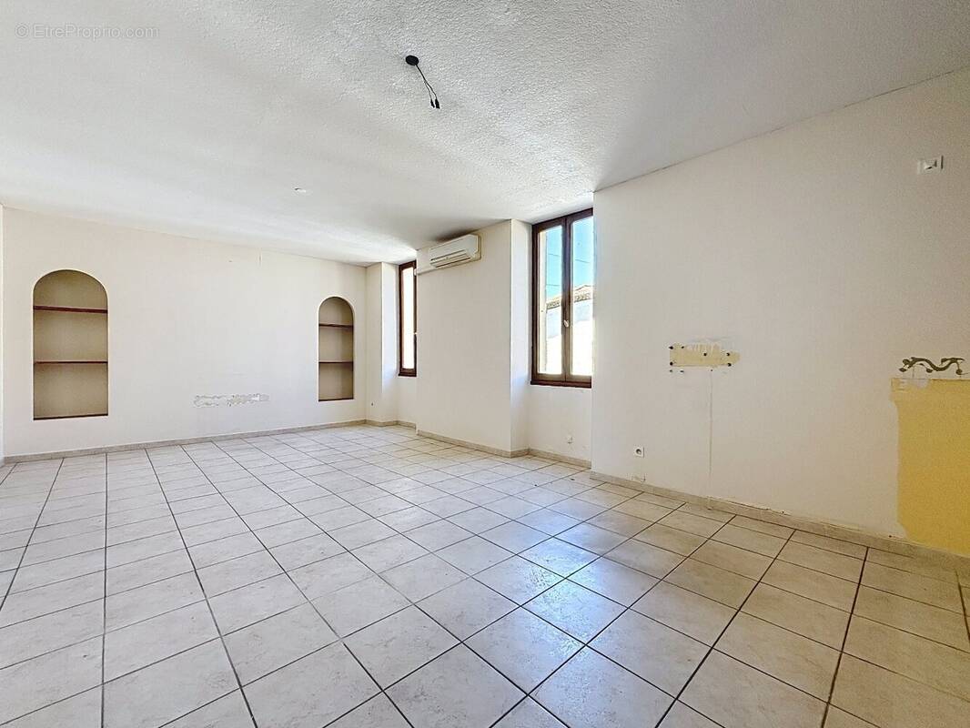 Maison à MAUREILHAN